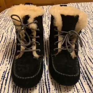 UGG Alena boot